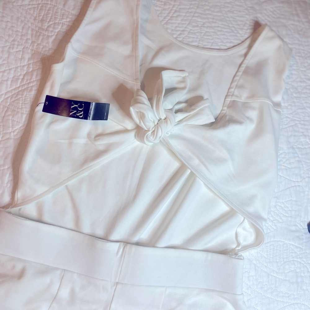 New york company Jumpsuit size small never used